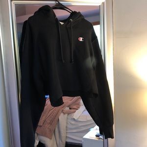 Medium cropped champion hoodie!